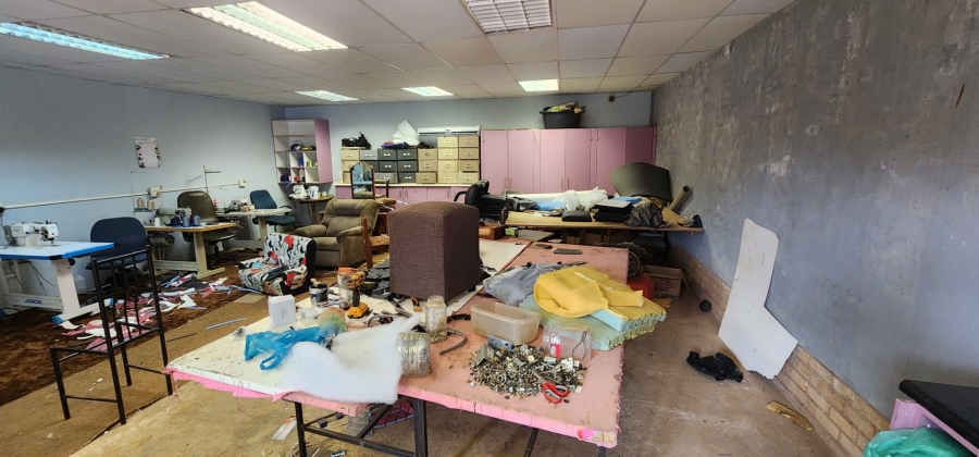 To Let commercial Property for Rent in Rietfontein A H North West